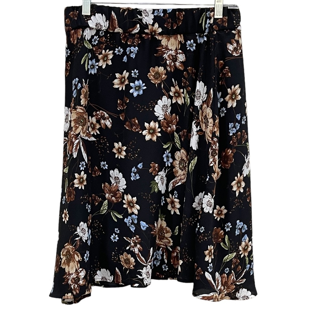 Philosophy Black Floral A-Line Skirt with Brown & White Flowers
